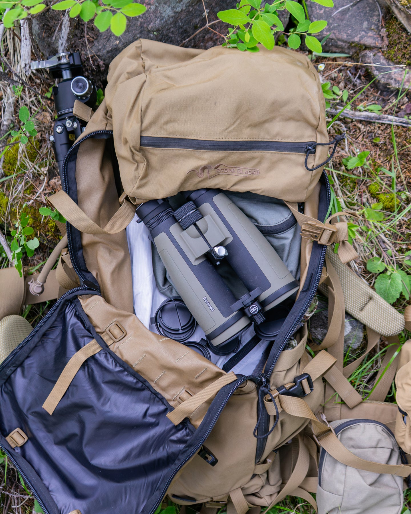 *R7 binoculars - 15x56