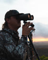 *R7 Binoculars - 8x42