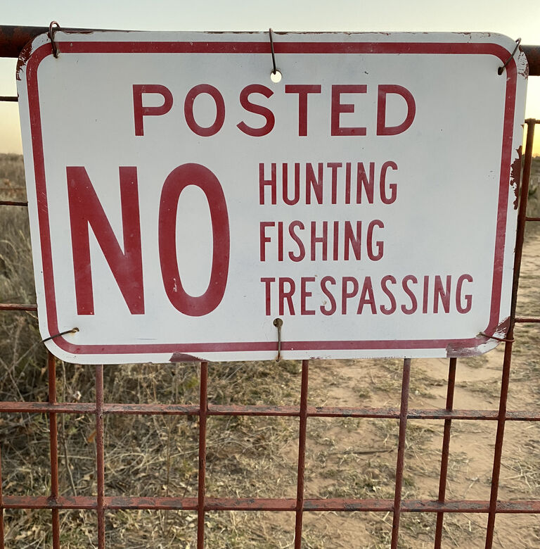 No trespassing sign