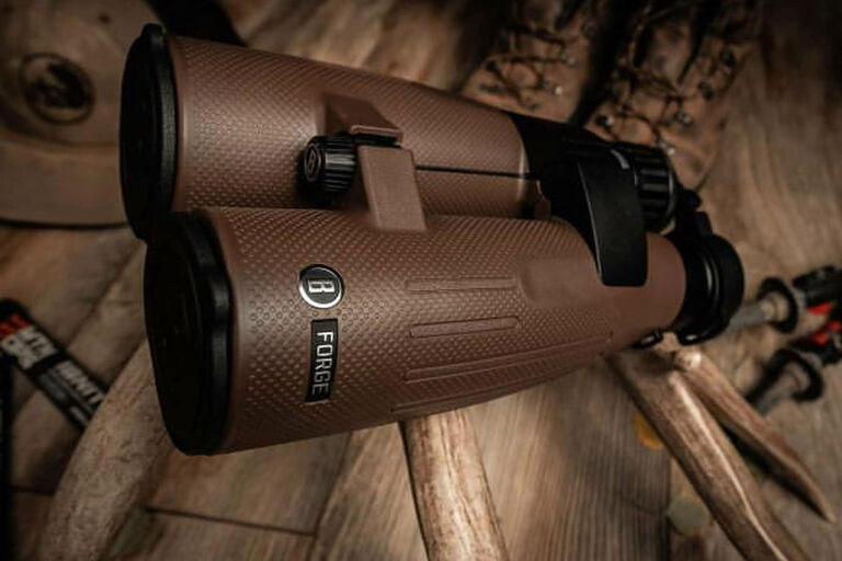 Bushnell Forge binocular