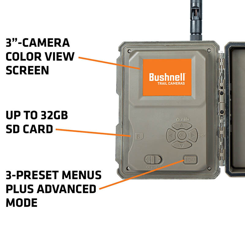 trail camera with viewing screen