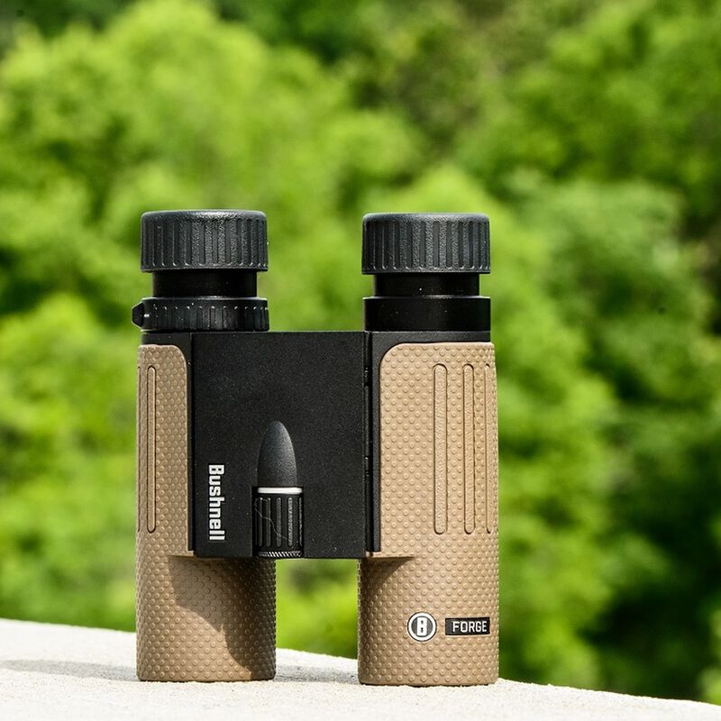 2022年最新海外 Bushnell ブッシュネル 完全防水双眼鏡 フォージ10×30